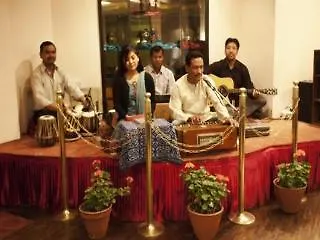 Grand Hotel Kathmandu 4*,